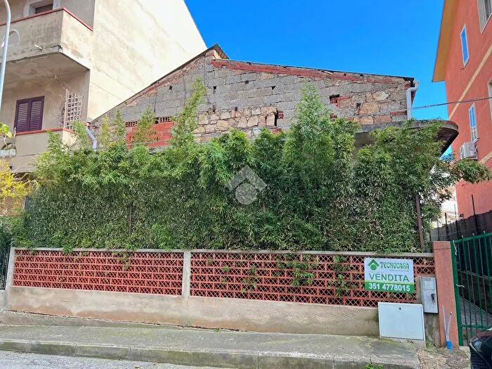 Casa con 5 locali in vendita in Via Gambula, Iglesias