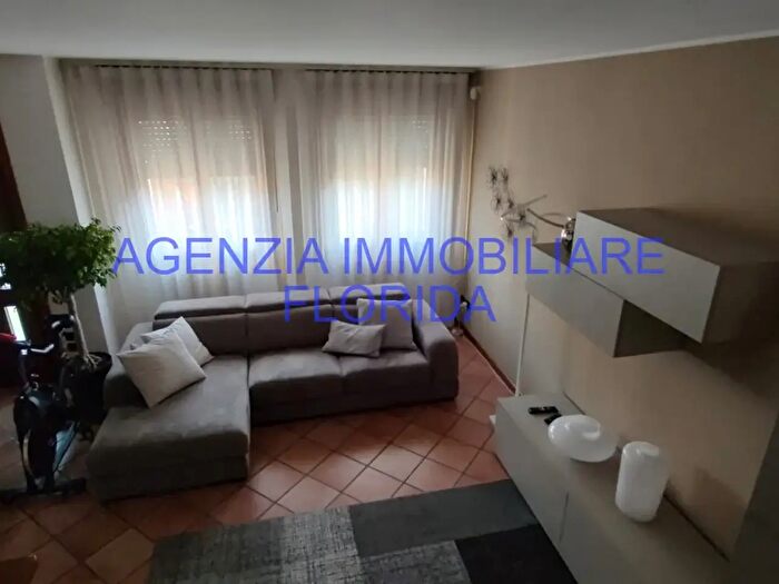 Casa quadrilocale in vendita in Via Monte Grappa, Loreggia