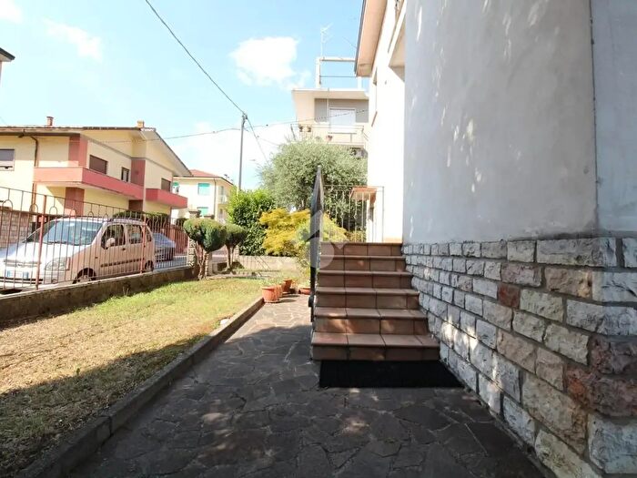 Appartamento quadrilocale in affitto in Via Giacomo Zanella, Arzignano