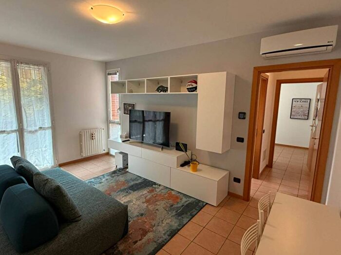 Appartamento trilocale in affitto in Centro, Castel San Pietro Terme