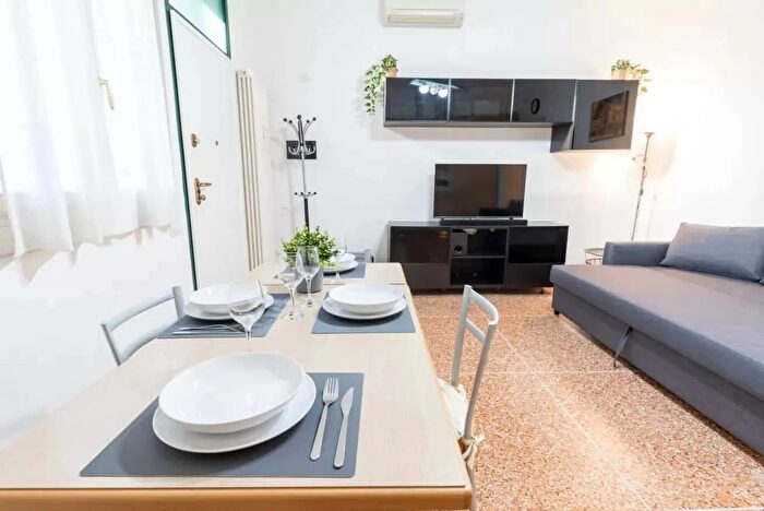 Appartamento monolocale in affitto in Via Giuseppe Gaspari, Casalecchio Di Reno