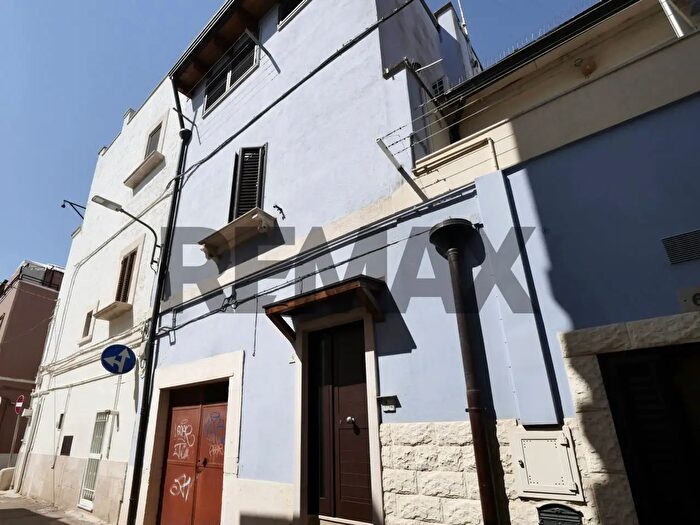 Casa bilocale in vendita in Via Pignataro, Gioia Del Colle