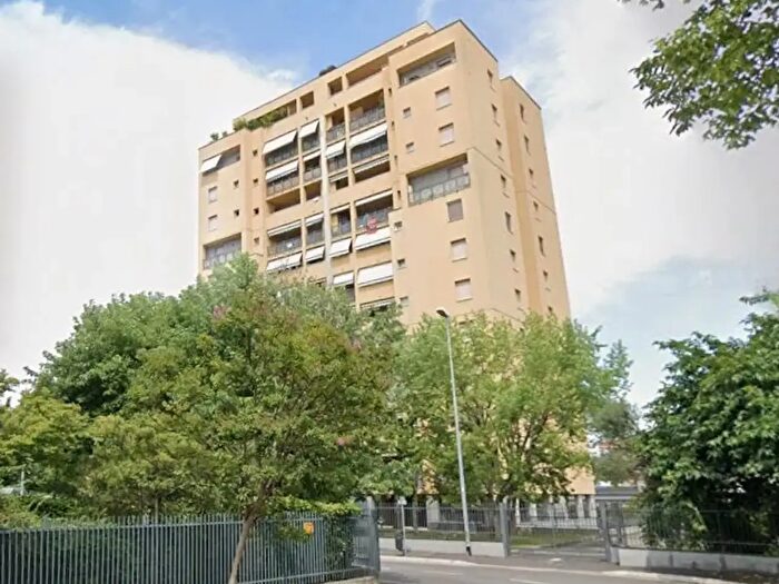 Appartamento trilocale in vendita in Via Puglia, Monza