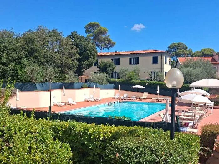 Appartamento trilocale in affitto in Livorno