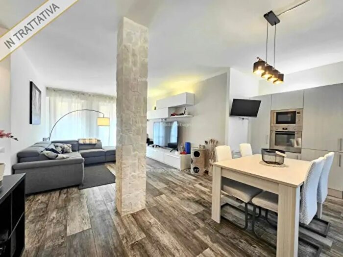 Appartamento trilocale in vendita in Zona Stadio, Certaldo