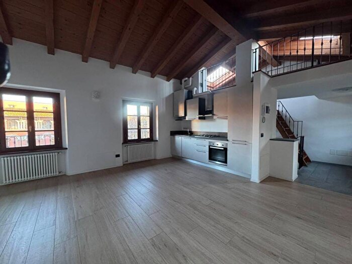 Appartamento trilocale in affitto in Centro, CastellArquato