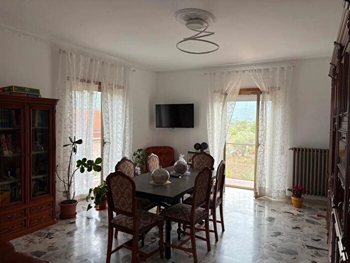 Appartamento con 7 locali in vendita in Contrada Tiegno Isernia Isernia, Isernia