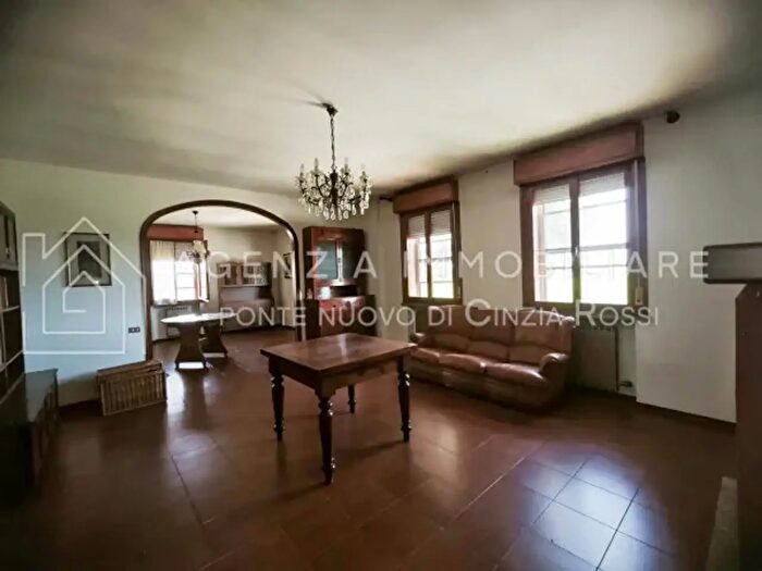 Appartamento con 5 locali in vendita in Ravenna