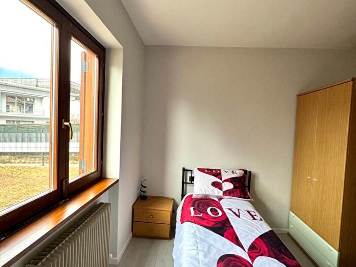 Appartamento quadrilocale in affitto in Viale della Stazione, Bolognanovignole, Arco