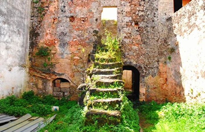 Casa bilocale in vendita in Vico Margiotta, Tiggiano