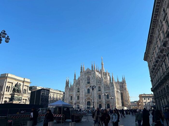 Casa quadrilocale in affitto in Piazza del Duomo, Duomo, Milano