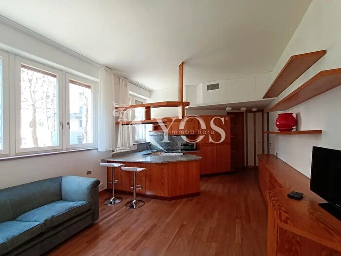 Appartamento bilocale in affitto in Via Gabriele Rossetti, Milano