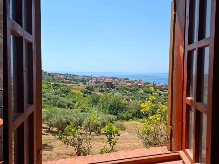 Casa con 5 locali in vendita in Contrada Paradiso, Belvedere Marittimo