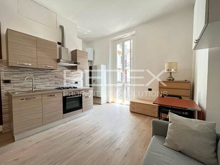 Appartamento monolocale in affitto in Via Accademia, Casoretto, Milano