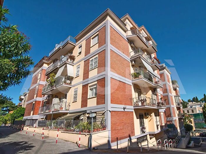 Appartamento bilocale in vendita in Via Portuense, Roma