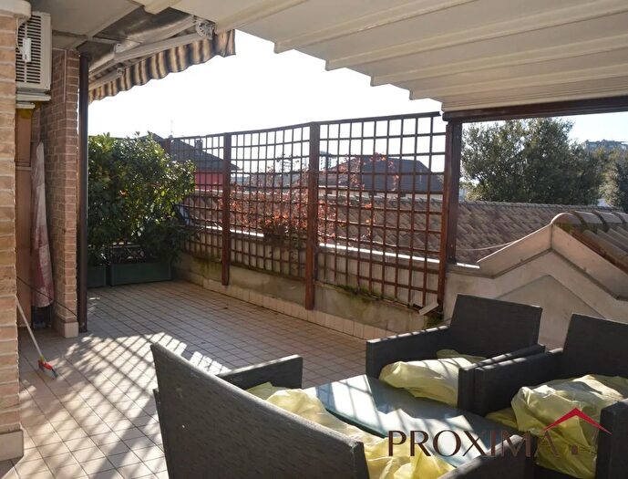 Appartamento quadrilocale in vendita in Via Marengo, Moncalieri