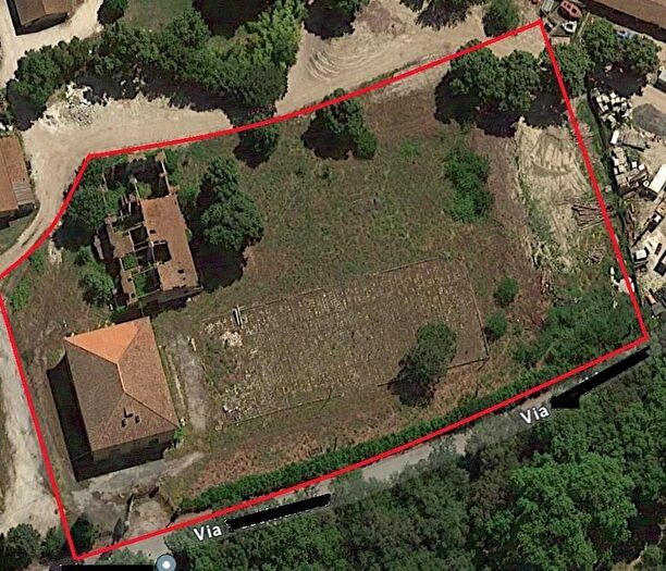 Casa con 10 locali in vendita in Vecchiano Pi, Vecchiano