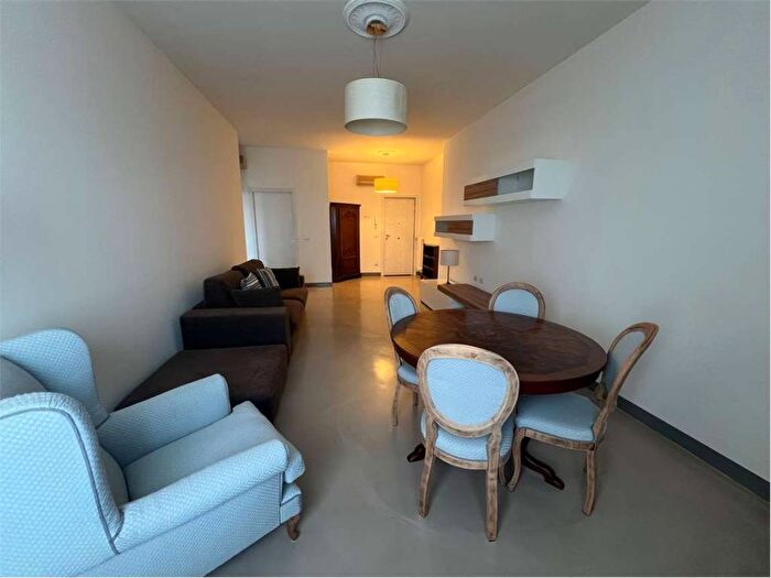 Appartamento trilocale in affitto in Piazzale Milano Stazione, Piacenza