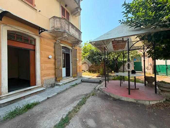 Case in Vendita e in Affitto - 3