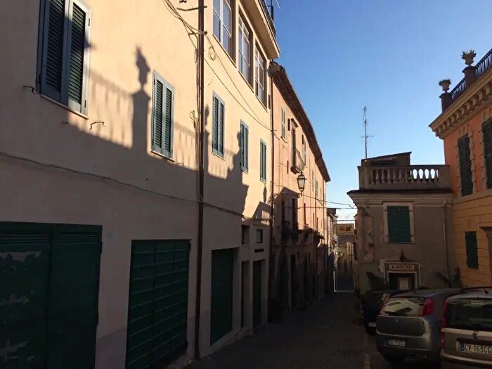 Appartamento trilocale in vendita in Centro Storico, Patrica