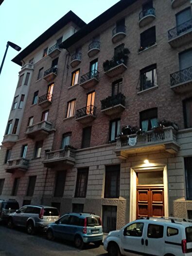 Appartamento quadrilocale in vendita in Via Giovanni Ribet, Torino