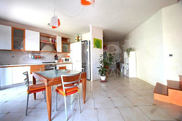 Appartamento con 5 locali in vendita in Via del Rigo, Venezia