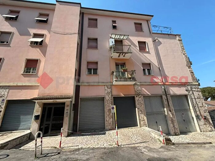 Appartamento trilocale in vendita in Via Francesco Bulgarini, Tivoli