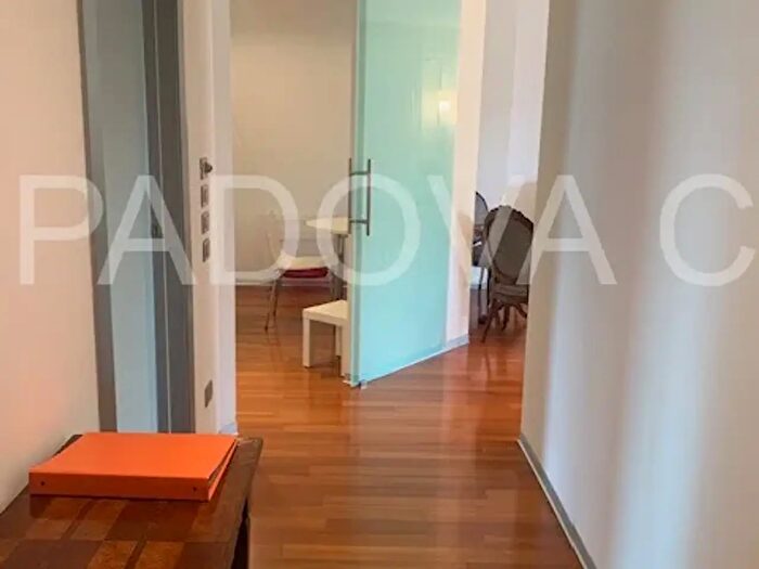 Appartamento trilocale in vendita in Corso Milano, Padova