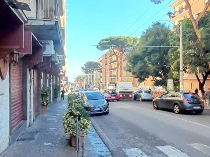 Appartamento bilocale in affitto in Viale Colli Aminei, Colli Aminei Capodimonte, Napoli