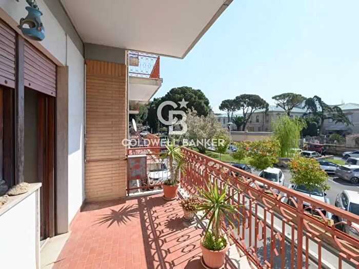 Appartamento trilocale in vendita in Viale Igea, Tarquinia