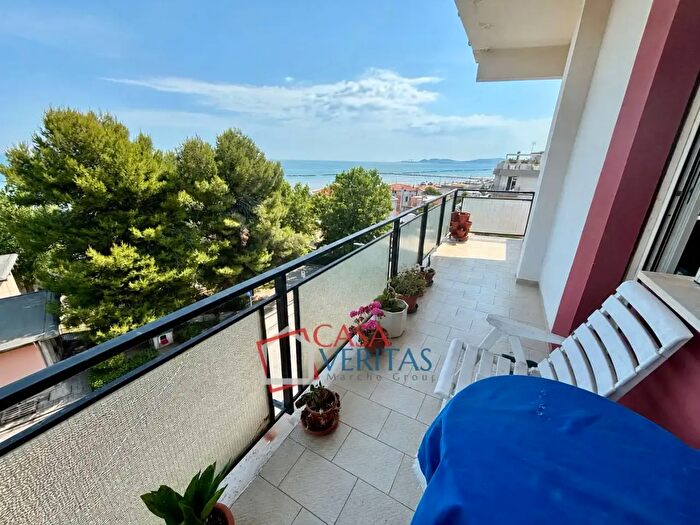 Appartamento quadrilocale in vendita in Falconara Marittima