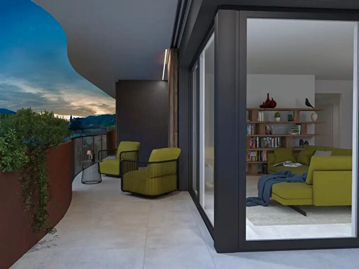 Appartamento trilocale in vendita in Via Mazzini, Cisano Bergamasco