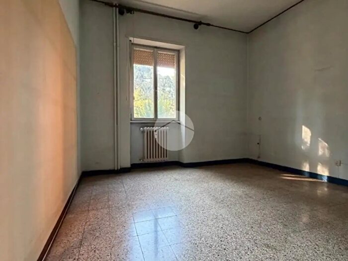 Appartamento trilocale in vendita in Verona
