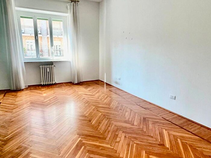 Appartamento quadrilocale in affitto in Via Barletta, Santa Rita, Torino