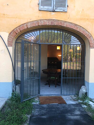 Casa con 9 locali in affitto in Pisa