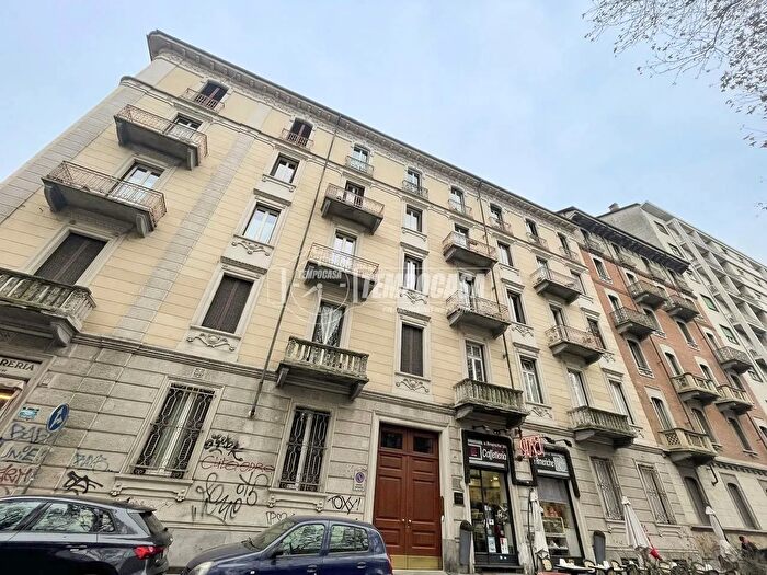 Appartamento con 5 locali in vendita in Corso Duca degli Abruzzi, Torino