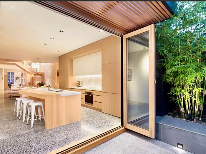 Casa con 6 locali in vendita in Via San Pio X a, Castelfranco Veneto