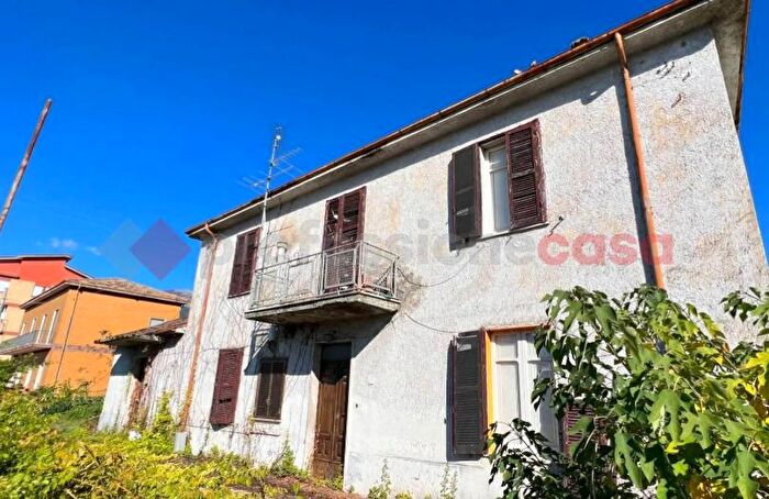 Casa con 5 locali in vendita in Via Barca San Domenico Snc, Sora