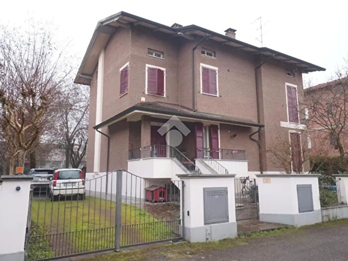 Casa con 7 locali in vendita in Via Alessandro Coppi, Castelnuovo Rangone