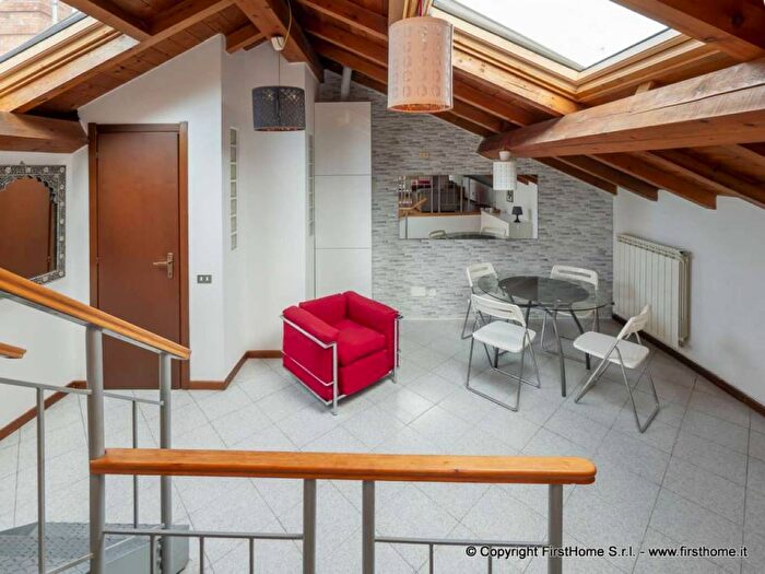 Casa bilocale in affitto in via Voghera, Solari, Milano