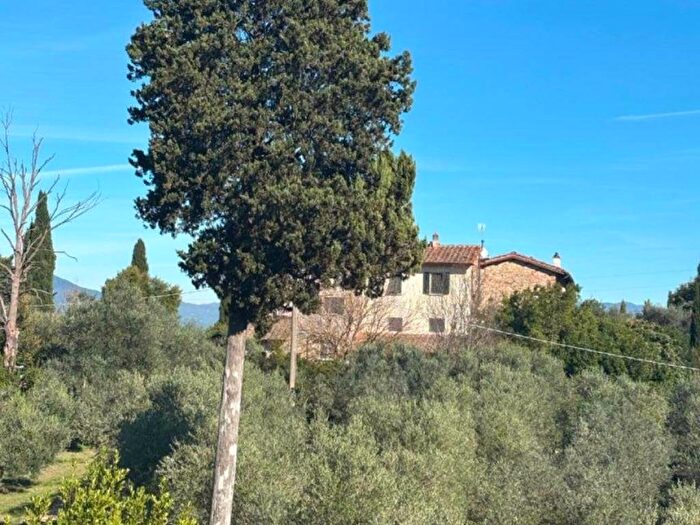 Casa con 5 locali in affitto in Mosciano Casignano Giogoli, Scandicci