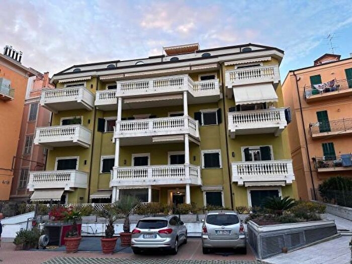 Appartamento bilocale in vendita in Corso Giuseppe Garibaldi, Sanremo