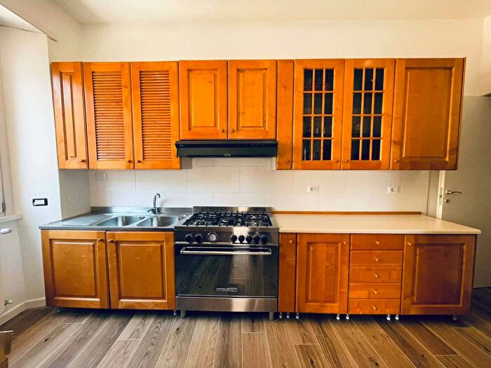 Appartamento quadrilocale in affitto in Via Lidia, Appio Latino, Roma