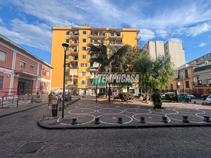 Appartamento trilocale in vendita in Piazza Trieste E Trento, San Giorgio A Cremano