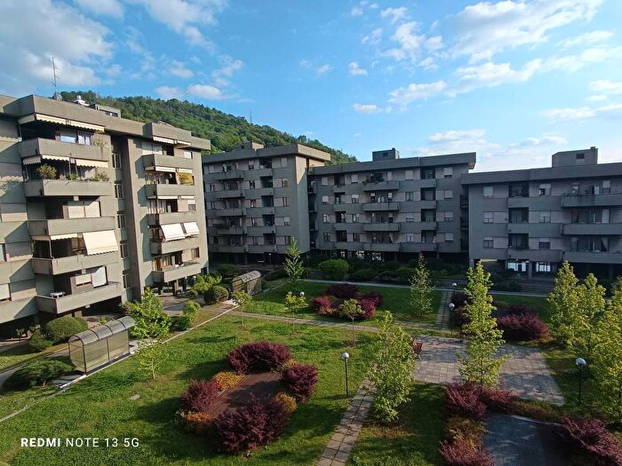 Appartamento bilocale in affitto in Salita dei Cappuccini, Como Sole, Como