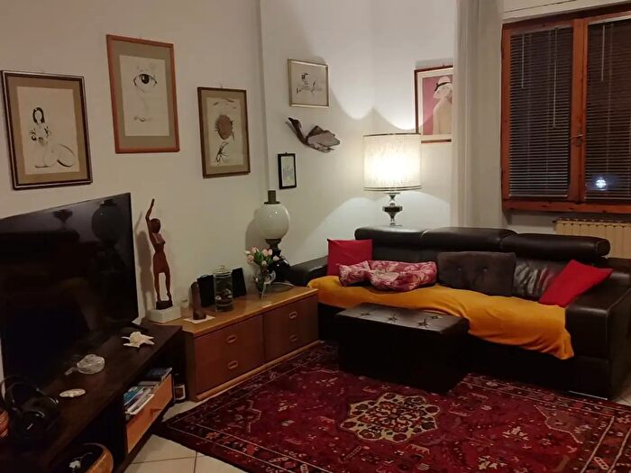 Appartamento con 5 locali in vendita in Via Alessandrini, Signa