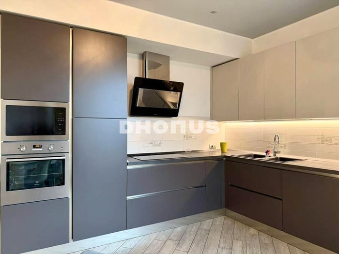 Appartamento trilocale in affitto in Via Fratelli Calvi, Centro, Villa d'Almè