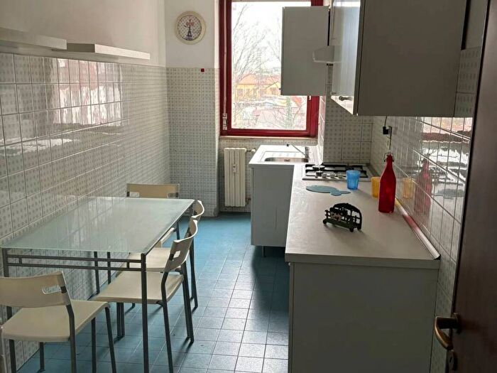 Appartamento trilocale in affitto in Via Ettore Ponti, Barona, Milano