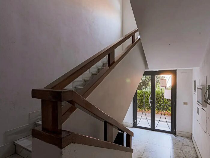 Appartamento trilocale in affitto in Via dei Lincei, Roma