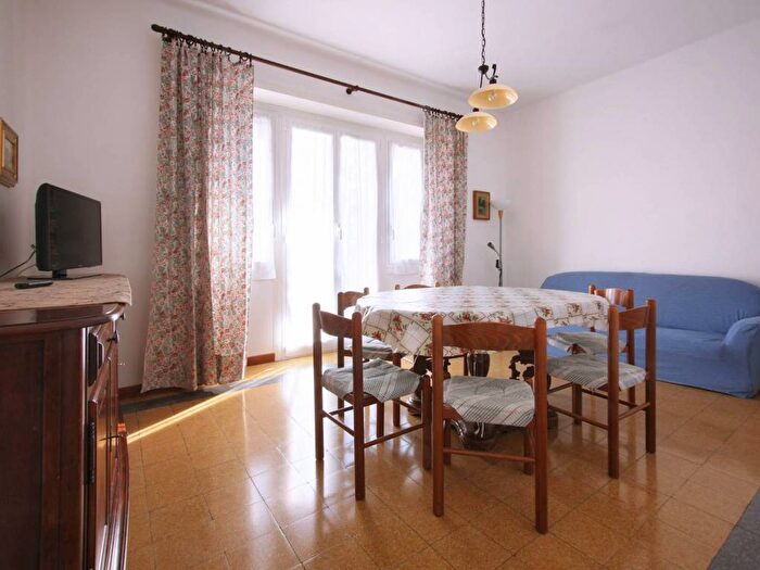 Appartamento quadrilocale in affitto in Via Roma Borgo Barusso, Alassio